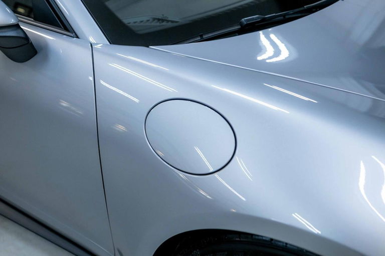 Porsche 992 GT3 Touring