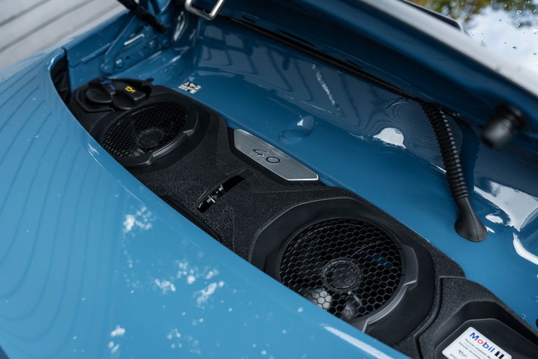 Porsche 992 GT3 Touring