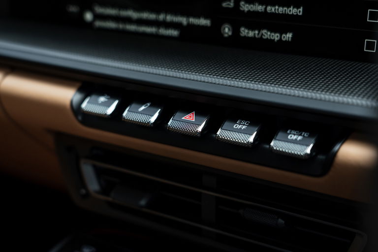 Porsche 992 GT3 Touring