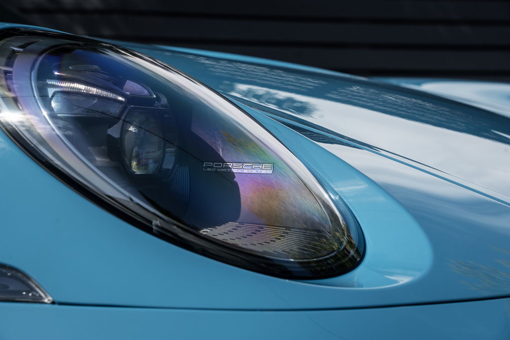 Porsche 992 GT3 Touring