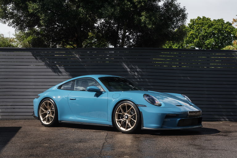 Porsche 992 GT3 Touring