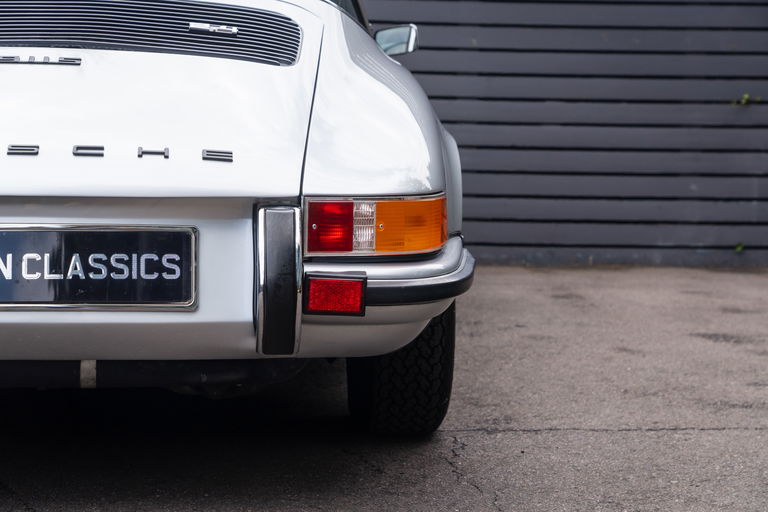 Porsche 911 S (F-Modell)