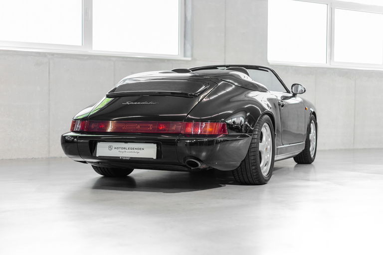 Porsche 964 Carrera 2 Speedster