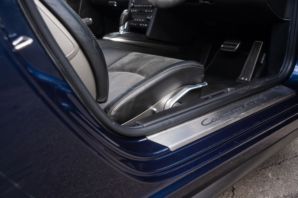 Porsche 997.2 Carrera GTS