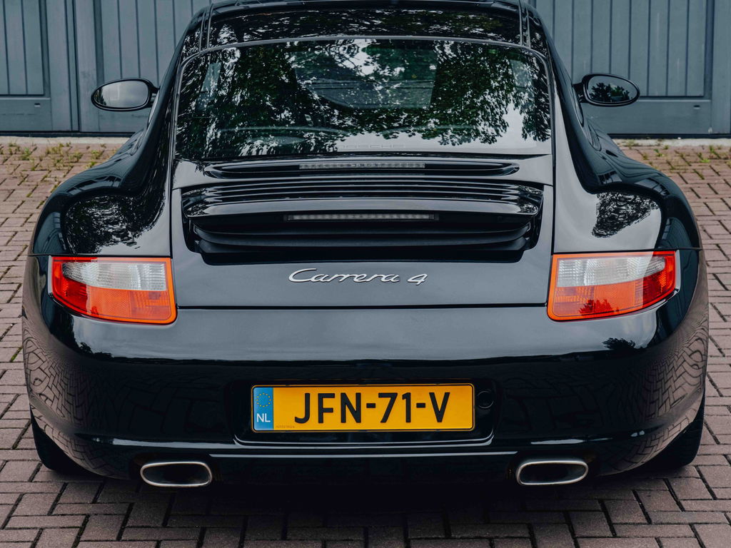 Porsche 997 Carrera 4