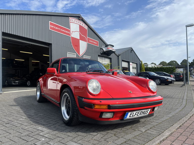 Porsche 911 Carrera 3.2