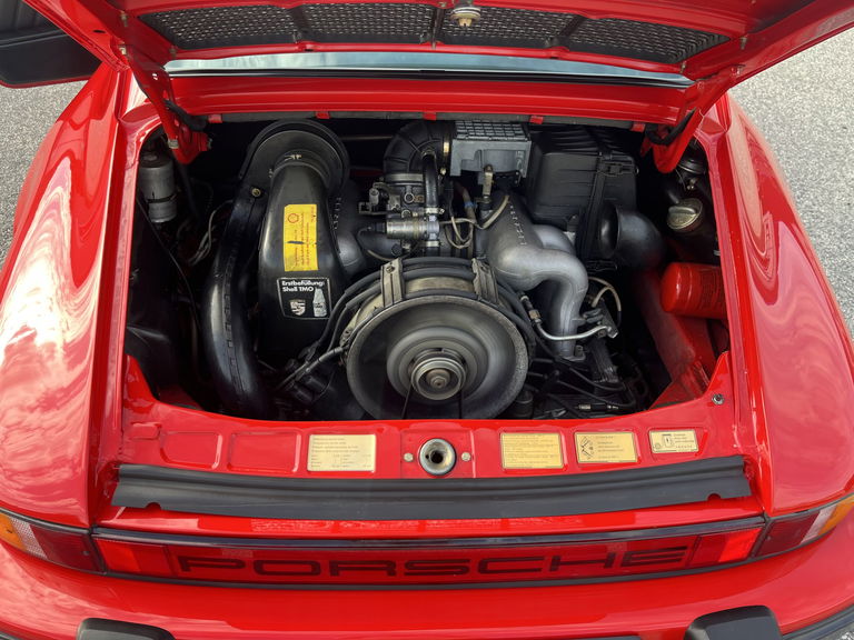 Porsche 911 Carrera 3.2