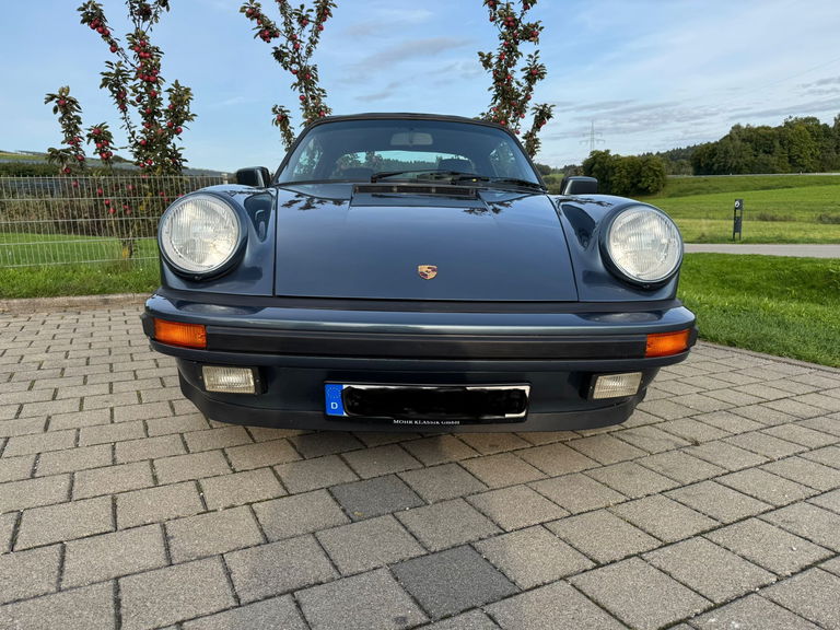 Porsche 911 Carrera 3.2