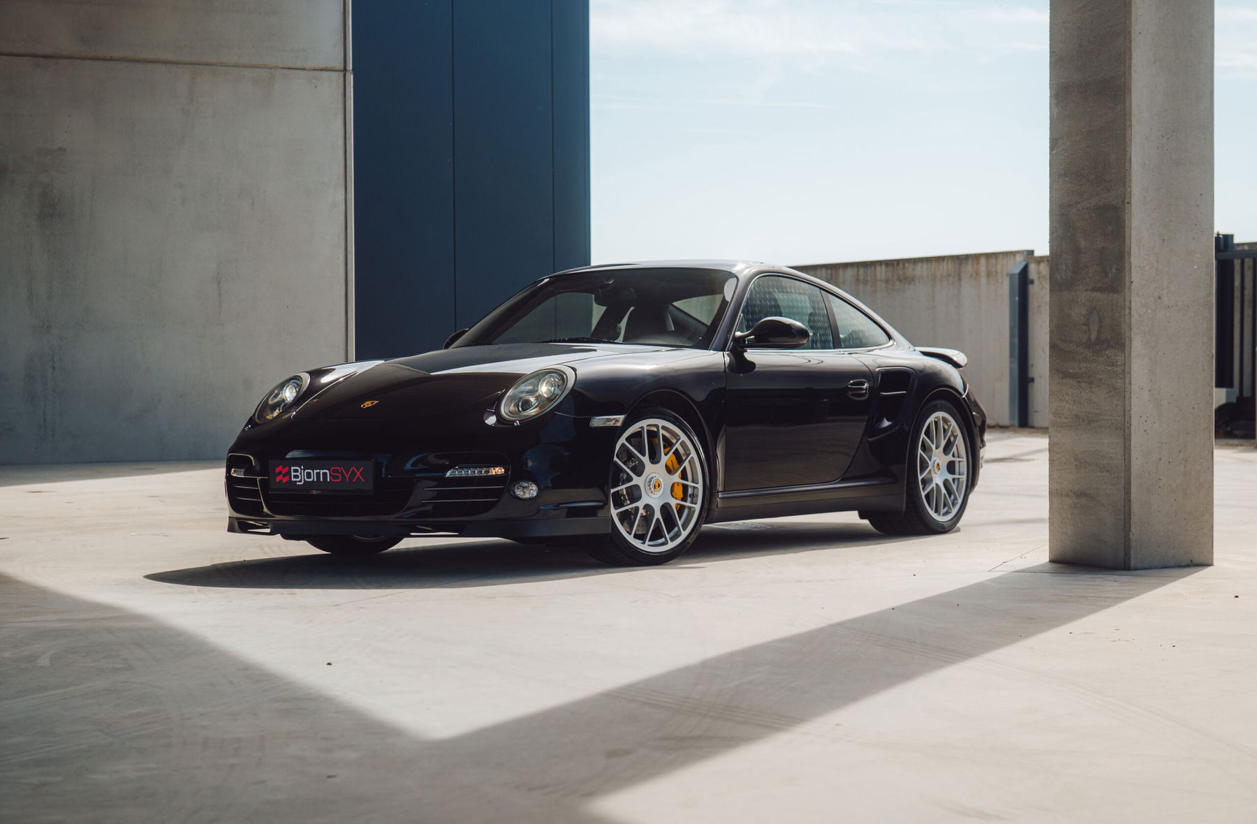 ベアブリック 500% ILLEST Porsche 99 ILLEST x Medicom Toy BE@RBRICK 