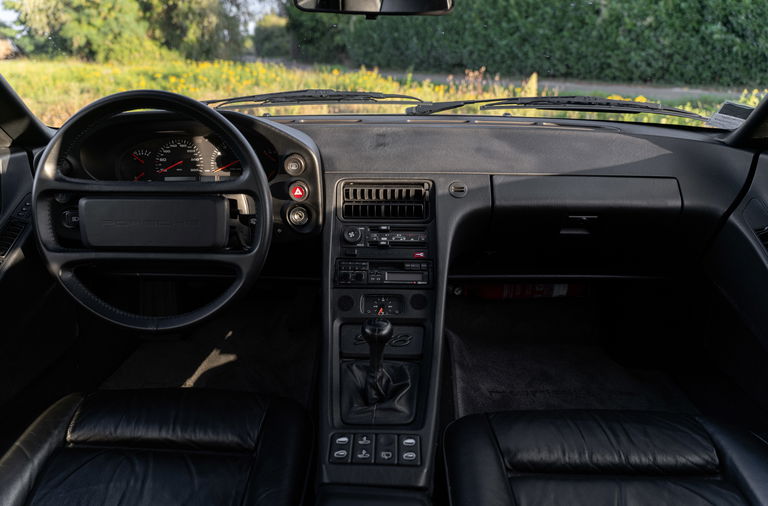 Porsche 928 GT