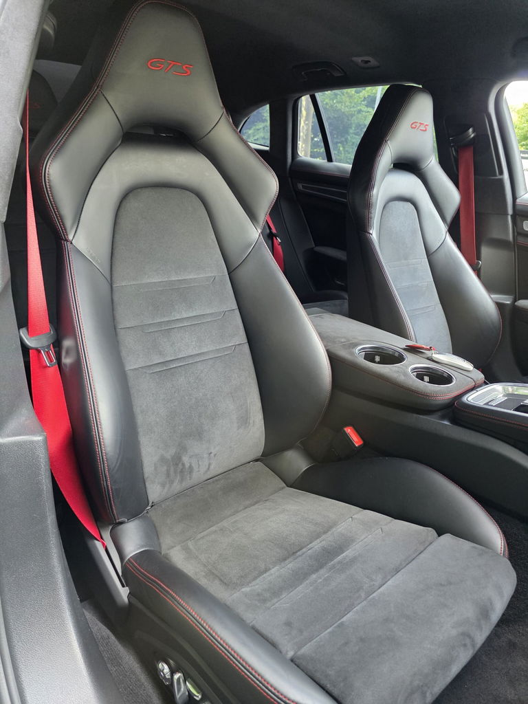 Porsche Panamera GTS