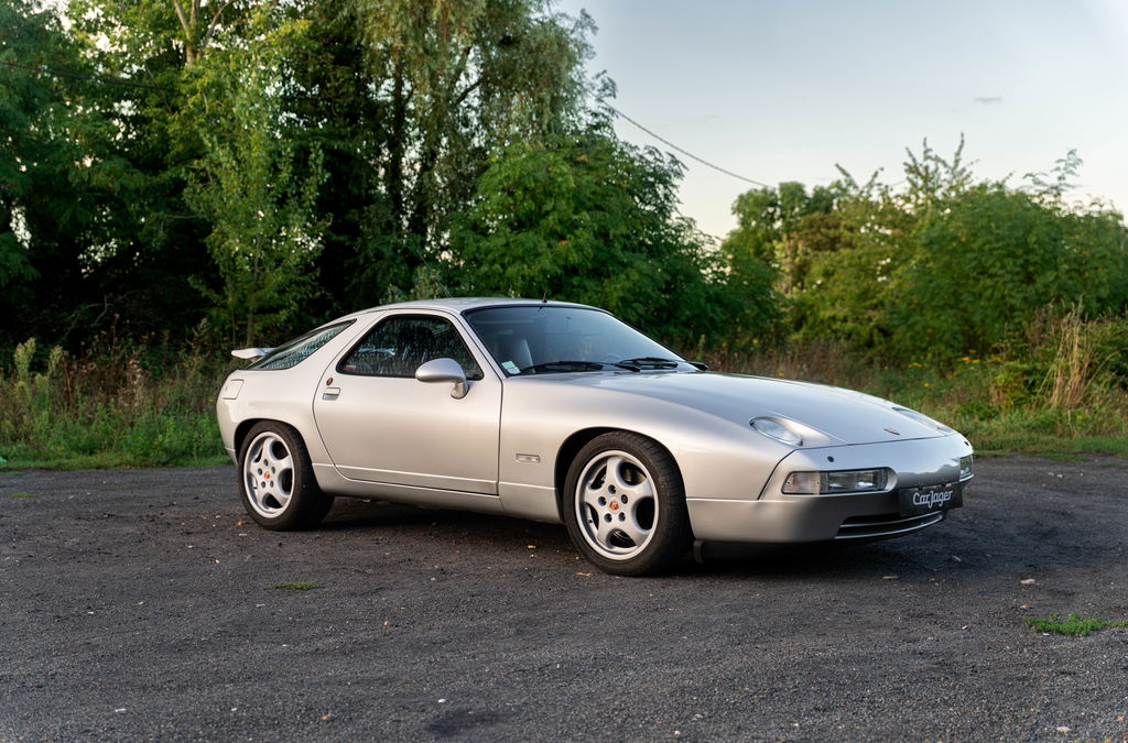 Porsche 928 GT