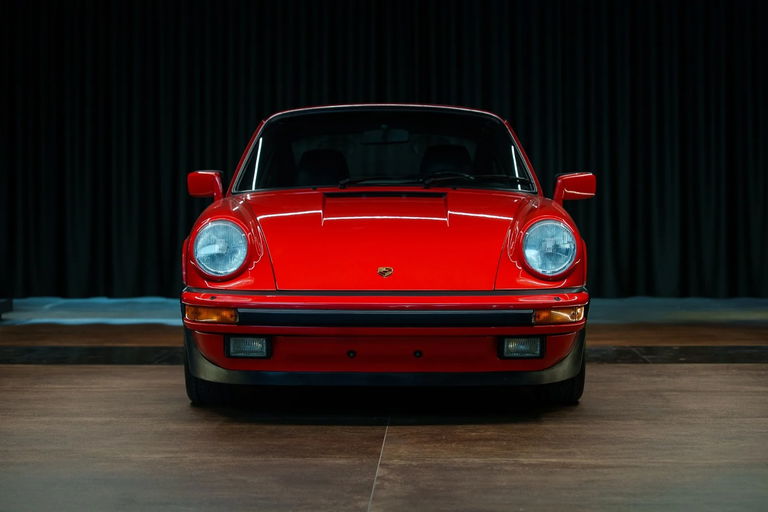 Porsche 911 Carrera 3.2