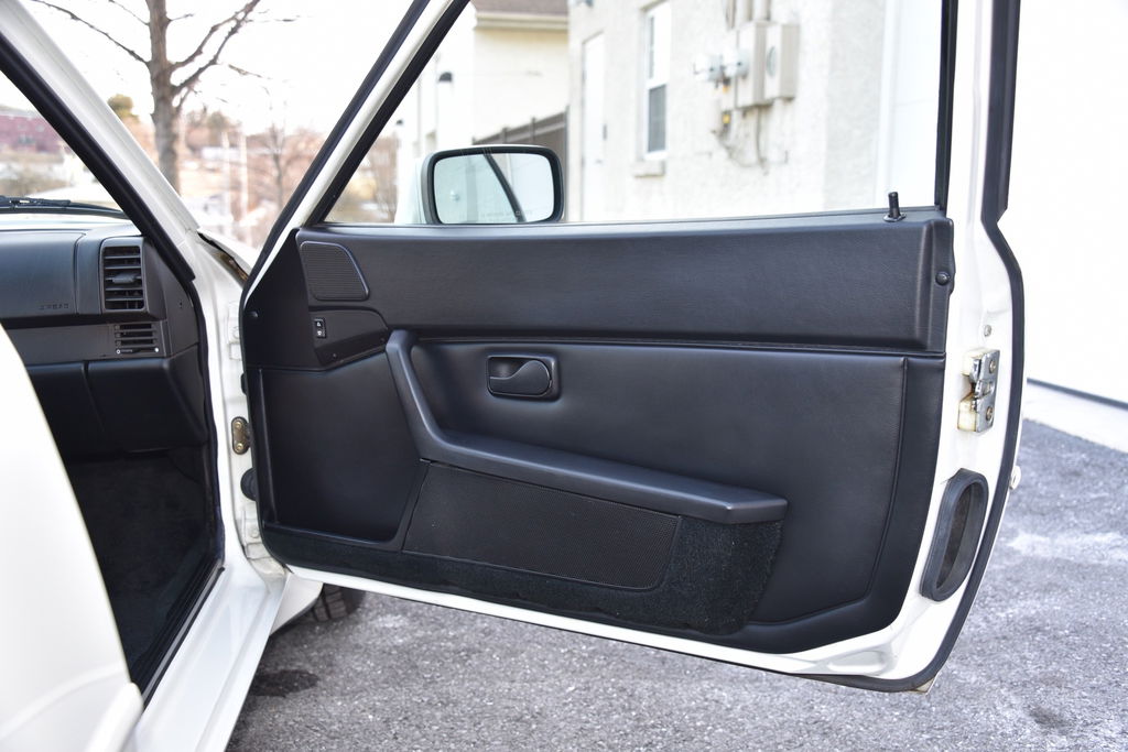 Porsche 944 S2 Coupé