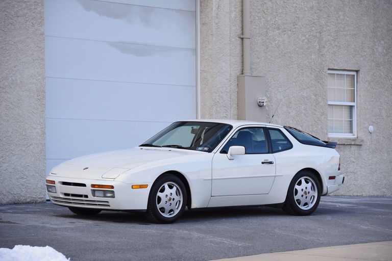 Porsche 944 S2 Coupé