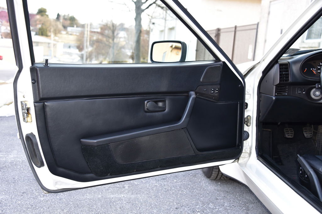 Porsche 944 S2 Coupé