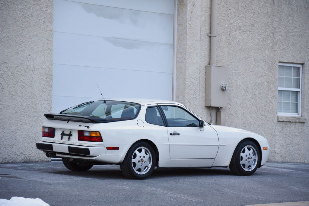Porsche 944 S2 Coupé