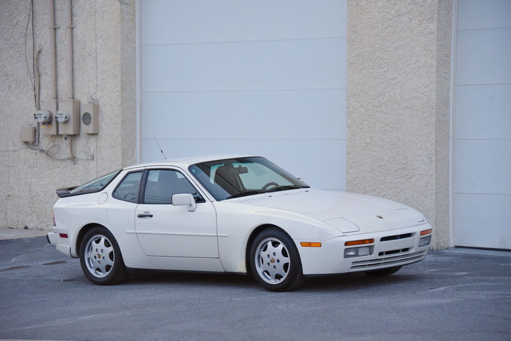 Porsche 944 S2 Coupé