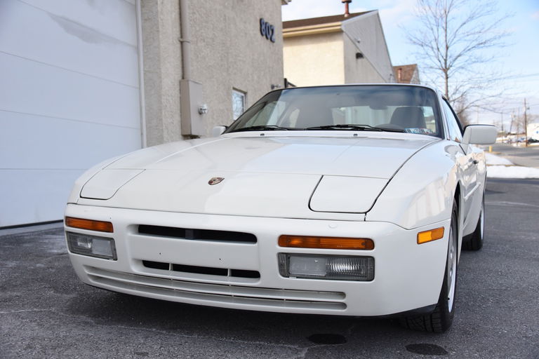 Porsche 944 S2 Coupé