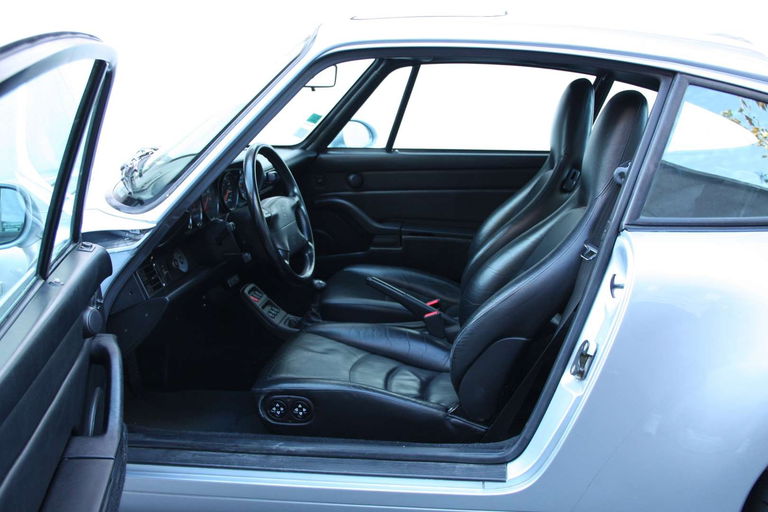 Porsche 993 Carrera