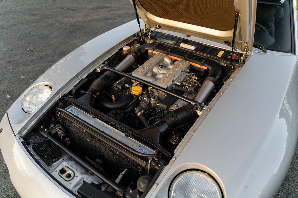 Porsche 928 GT