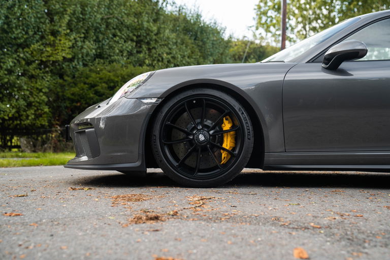 Porsche 991 GT3 Touring