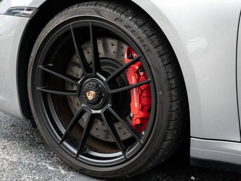 Porsche 992 Targa 4 GTS