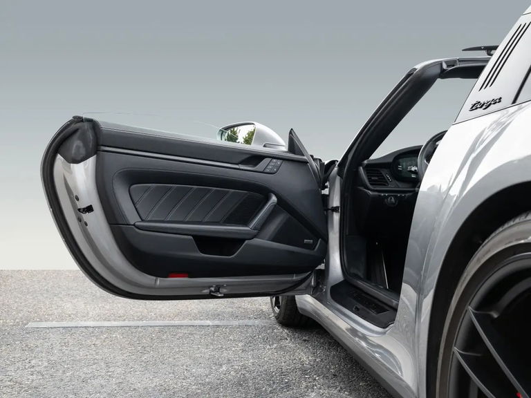 Porsche 992 Targa 4 GTS