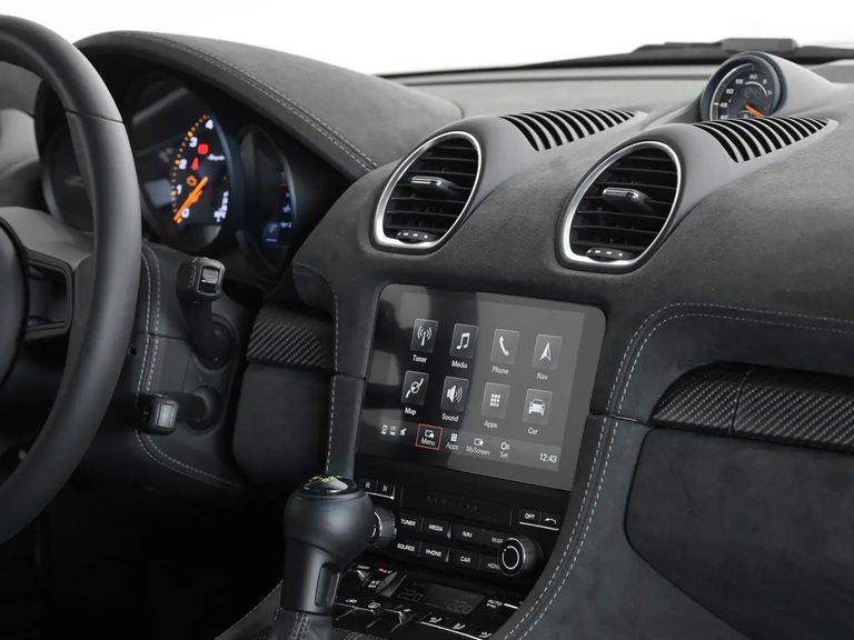 Porsche 718 Spyder RS