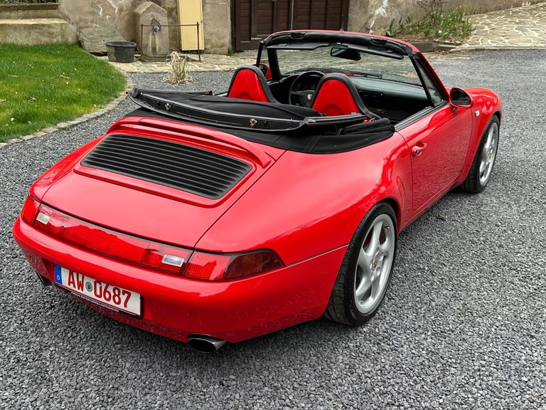 Porsche 993 Carrera 4