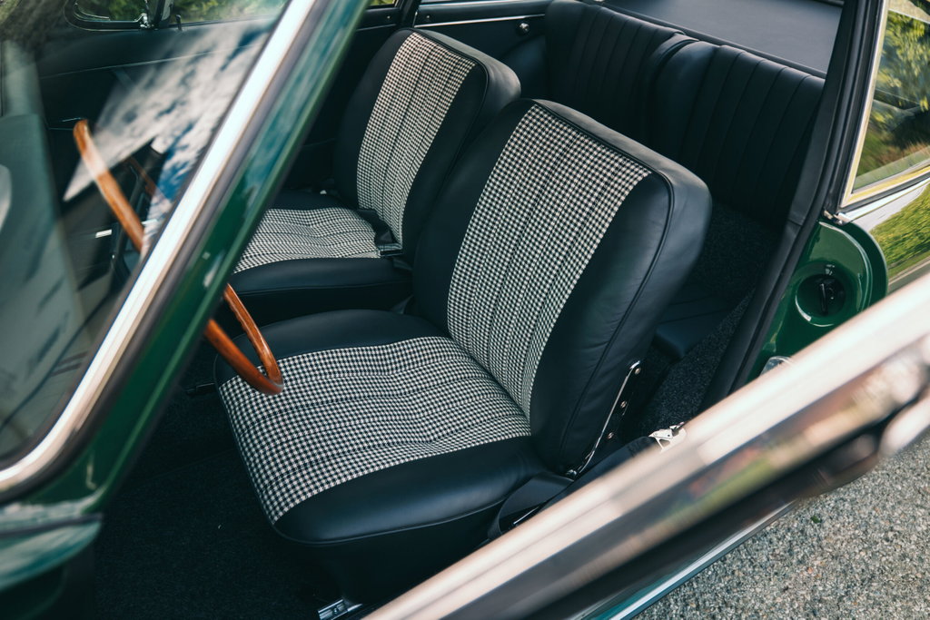 Porsche 911 S (F-Modell)