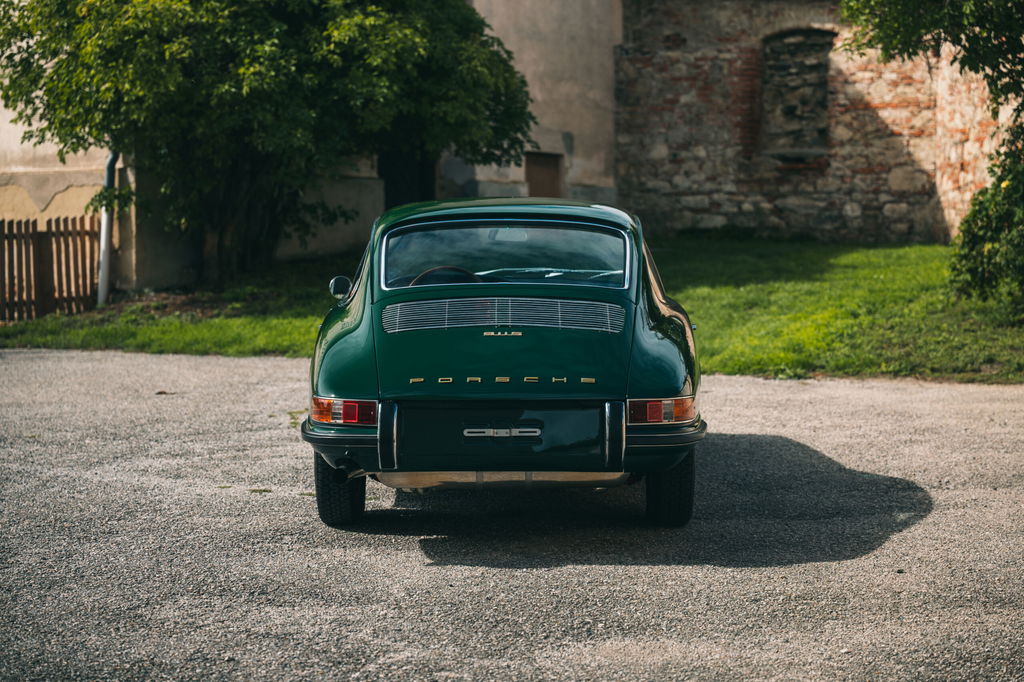 Porsche 911 S (F-Modell)