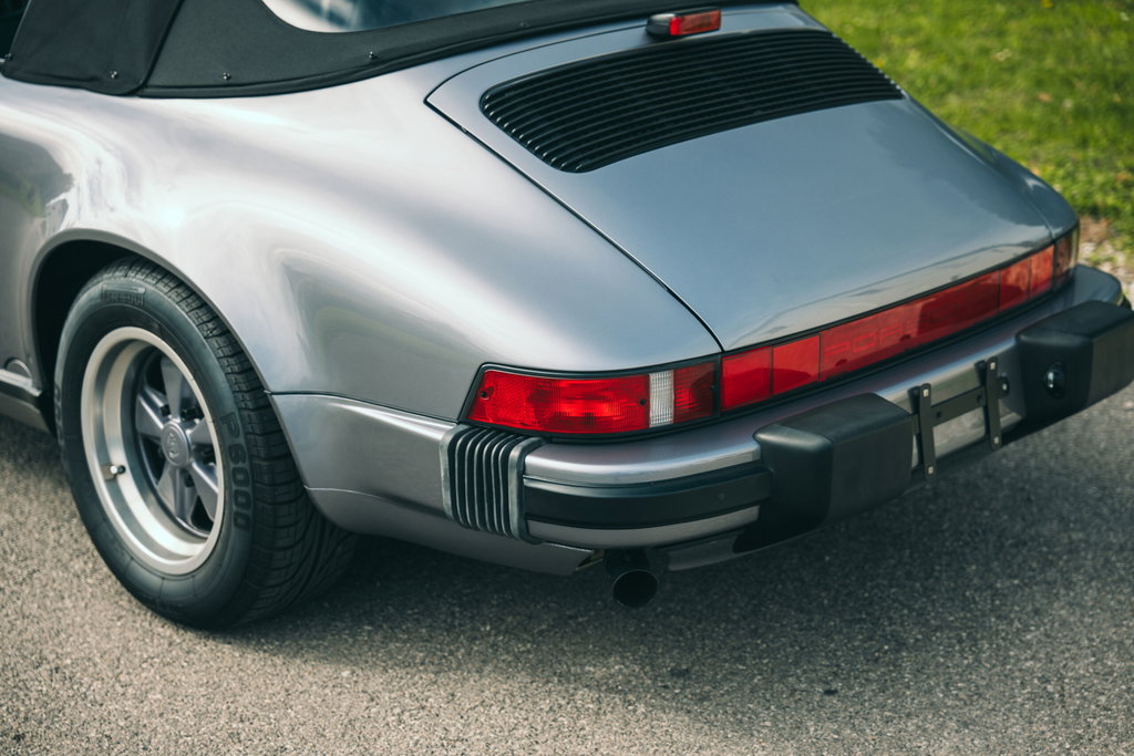 Porsche 911 Carrera 3.2 « 25 Jahre 911 »