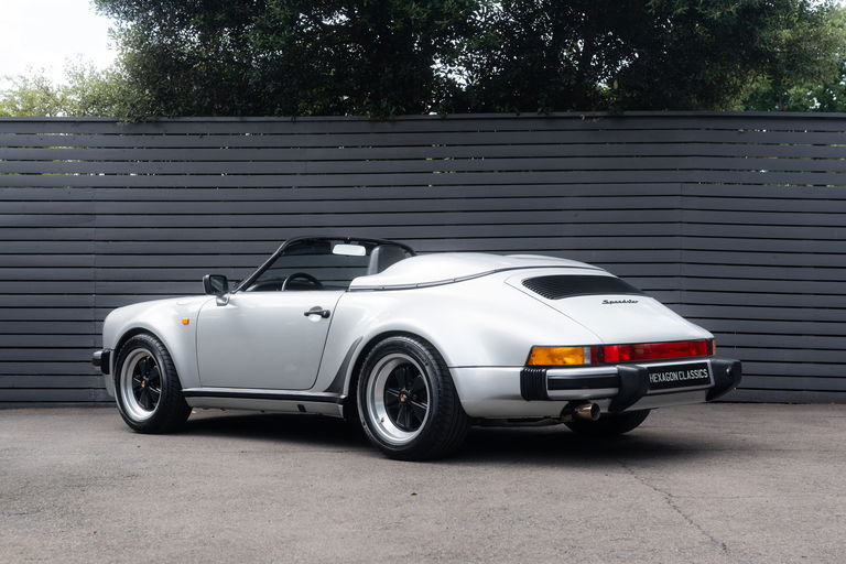 Porsche 911 Carrera 3.2 Speedster