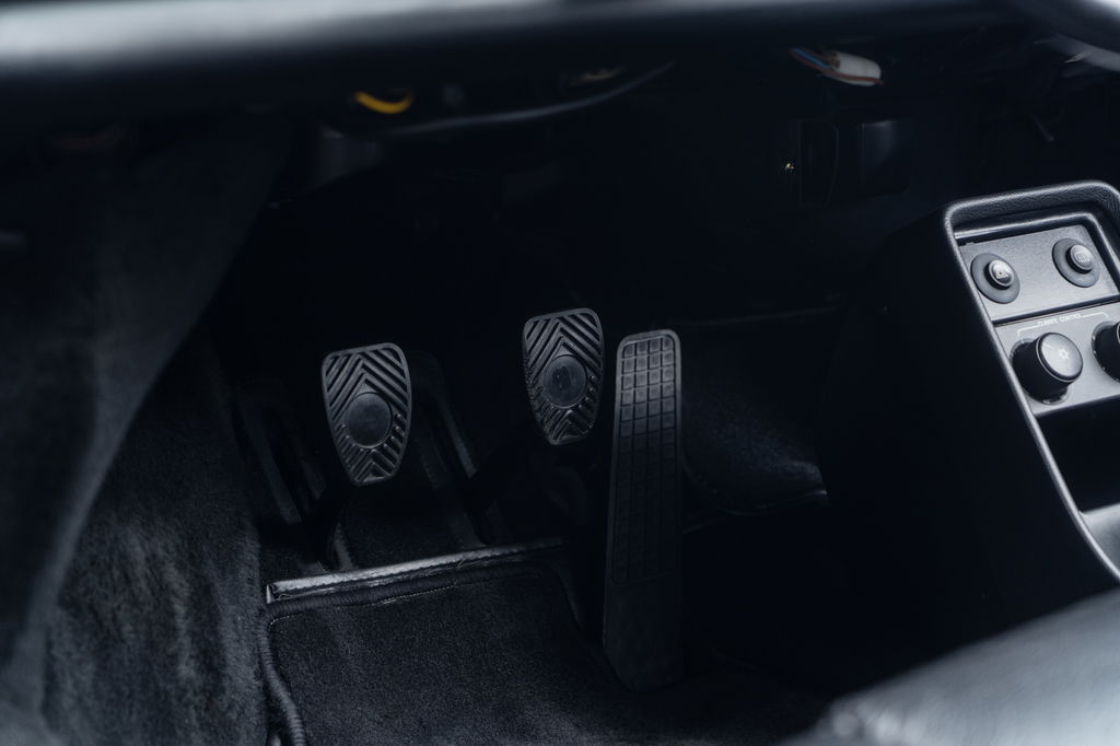 Porsche 911 Carrera 3.2 Speedster