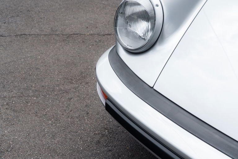 Porsche 911 Carrera 3.2 Speedster
