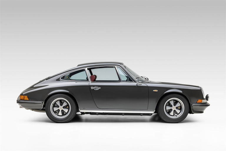Porsche 911 T (US)