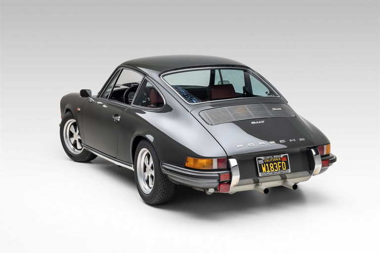 Porsche 911 T (US)