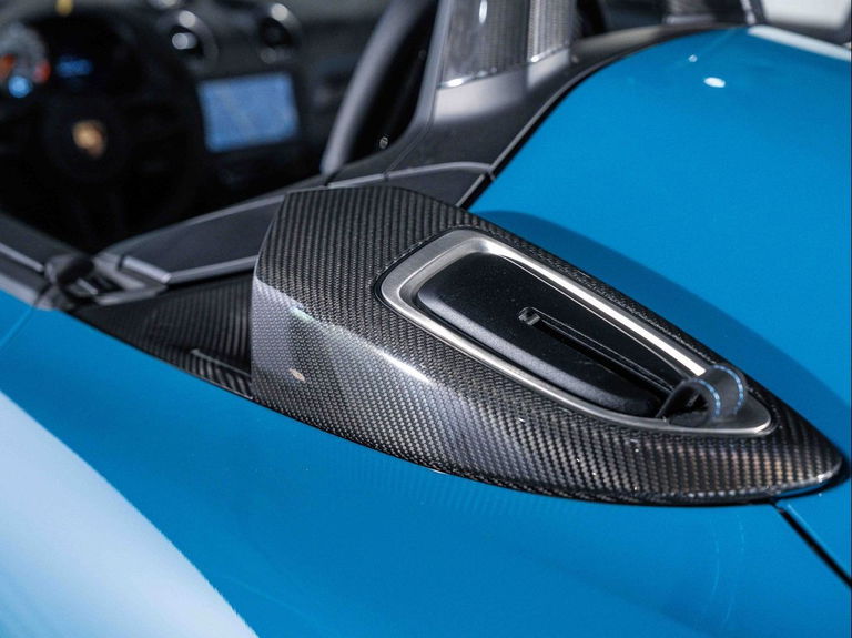 Porsche 718 Spyder RS