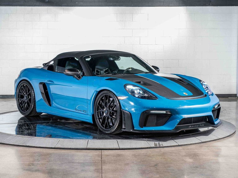 Porsche 718 Spyder RS