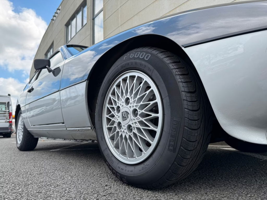 Porsche 924 Turbo