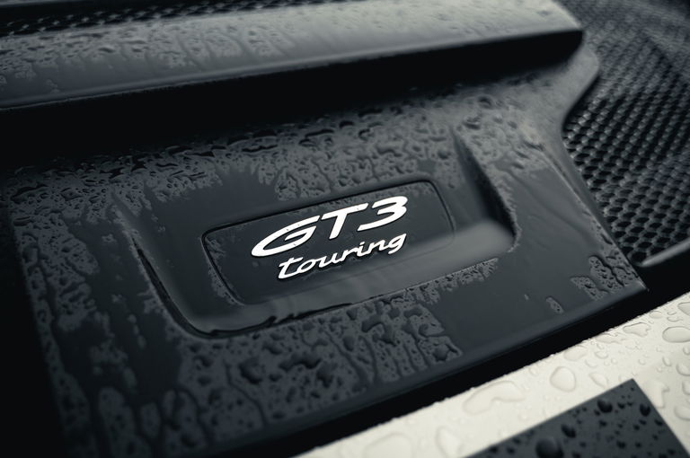 Porsche 992 GT3 Touring