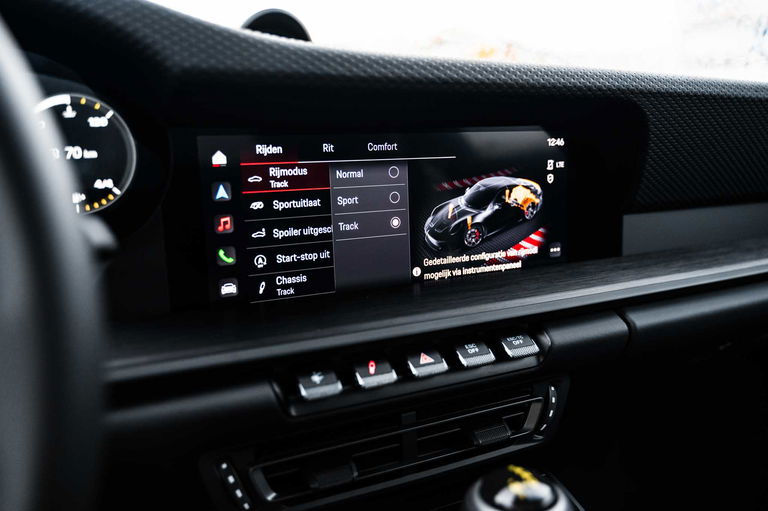 Porsche 992 GT3 Touring