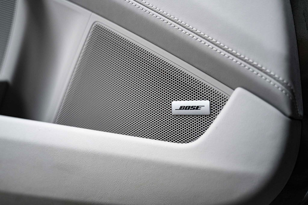 Porsche 992 Carrera 4 GTS