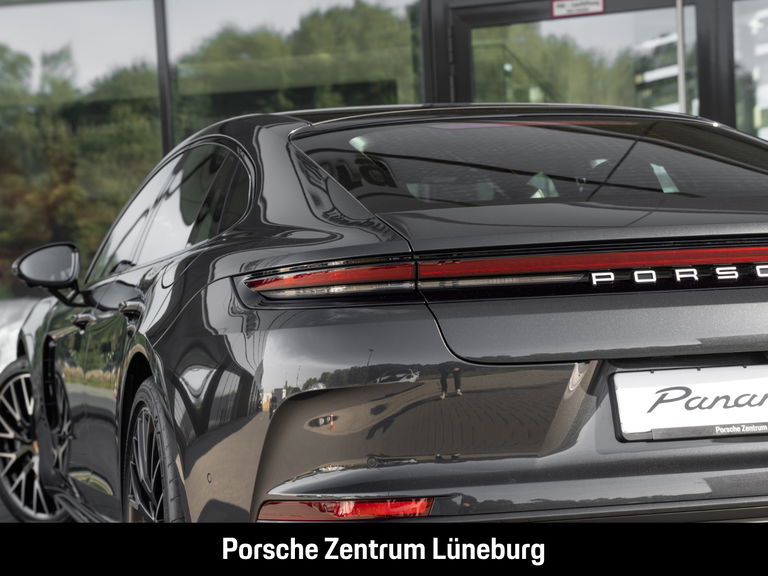Porsche Panamera 4 E-Hybrid