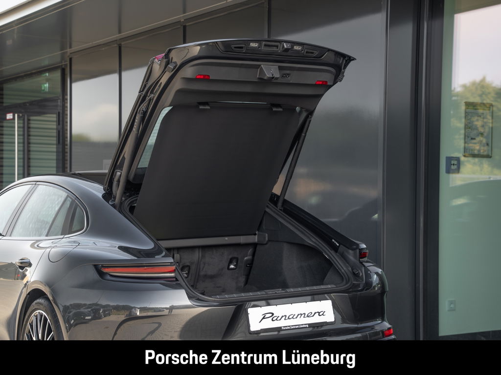 Porsche Panamera 4 E-Hybrid
