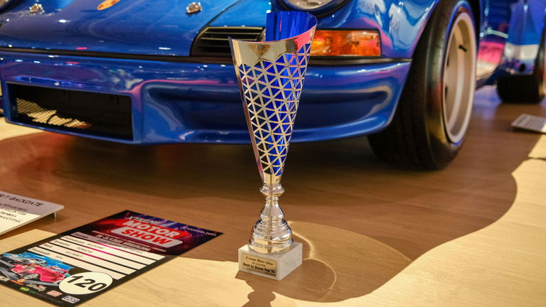 Porsche 911 Backdate