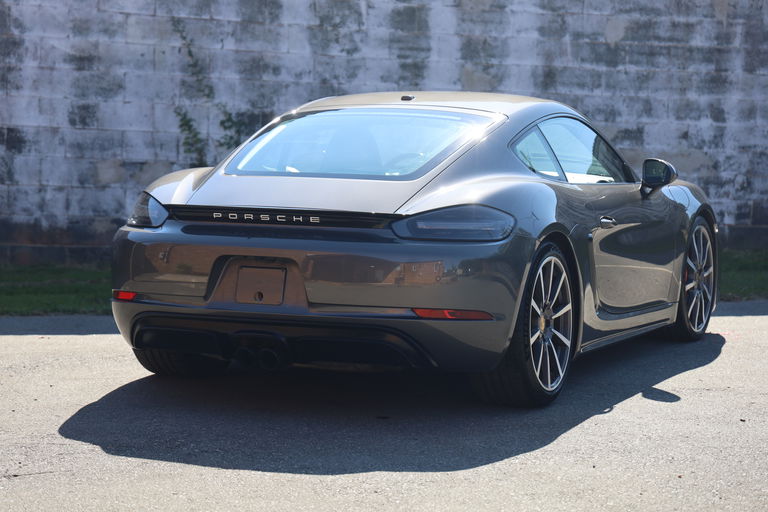 Porsche 718 Cayman GTS