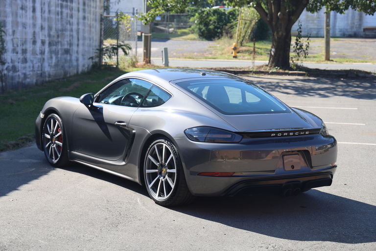 Porsche 718 Cayman GTS