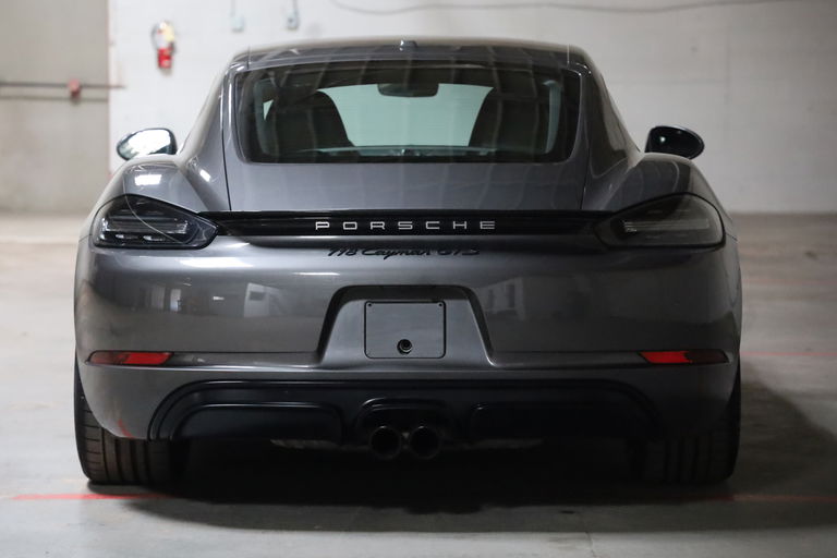 Porsche 718 Cayman GTS